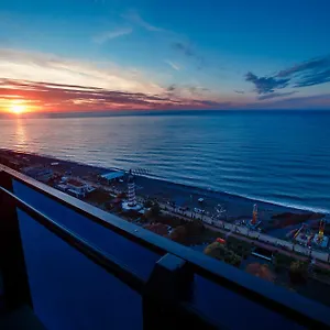 Апартаменты Orbi City Golden Pearl, Батуми